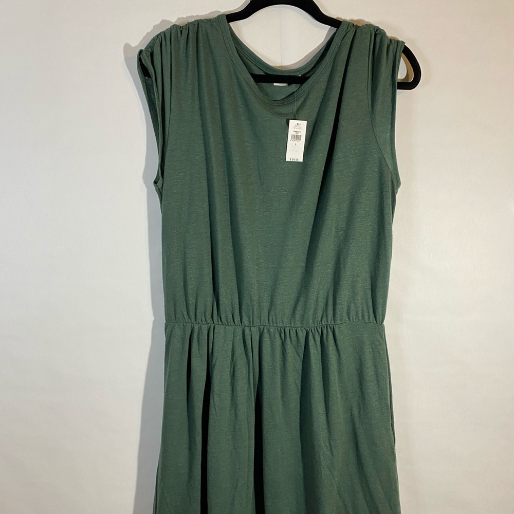GAP green lightweight dress